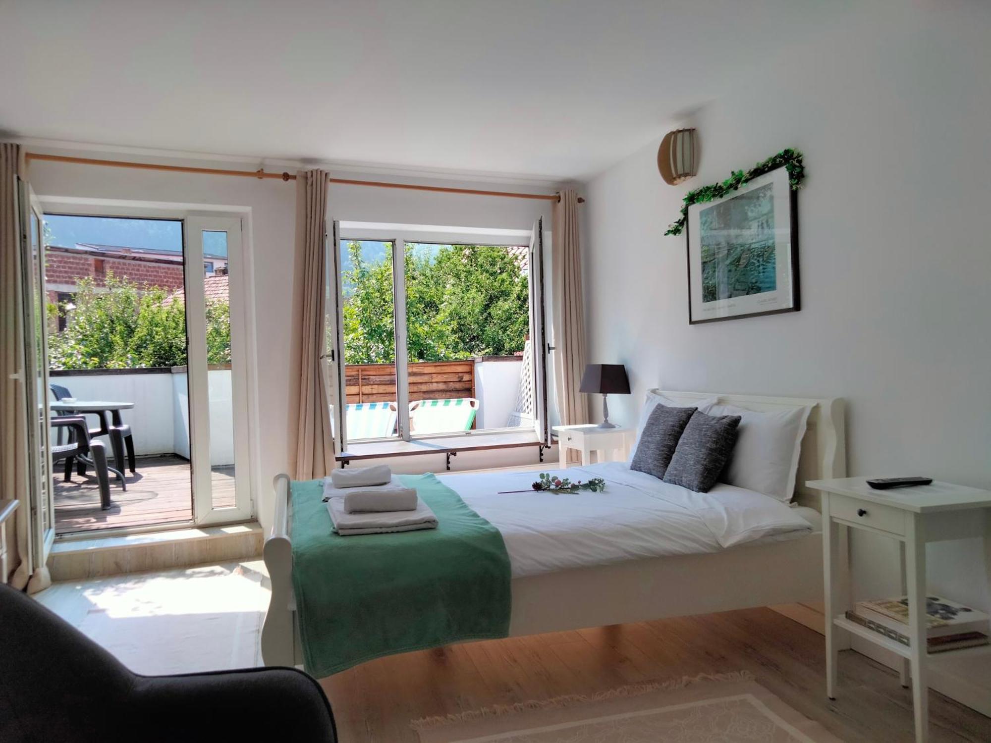 Casa Scheiana Bed and Breakfast Braşov Buitenkant foto